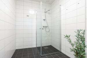 Glimt av det andre badet. Tidløse og moderne kvaliteter med rør-i-rør system.